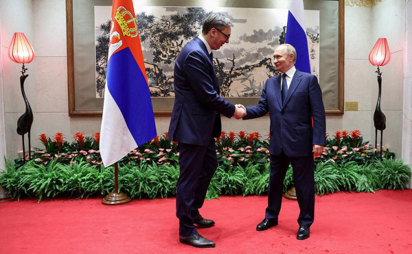 
                    Вучич назвал сложность в переговорах с Путиным
                