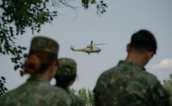 
                    Три страны ЕС отказались отправлять войска на Украину в рамках гарантий
                