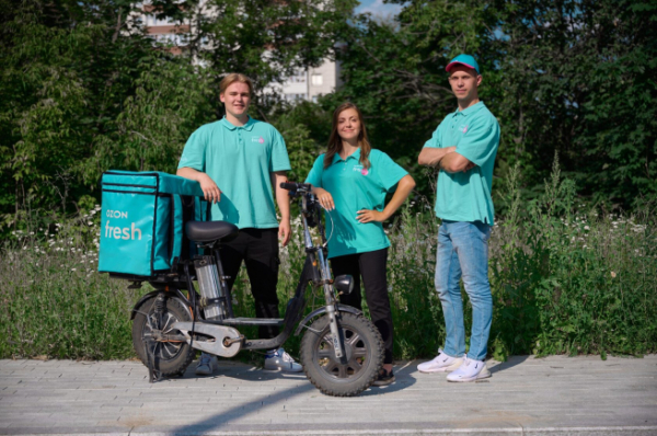 Ozon запустил услугу по клику курьером в регионах присутствия Ozon fresh