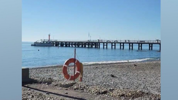 
                    В Сочи объявили эвакуацию на пляжах
                
