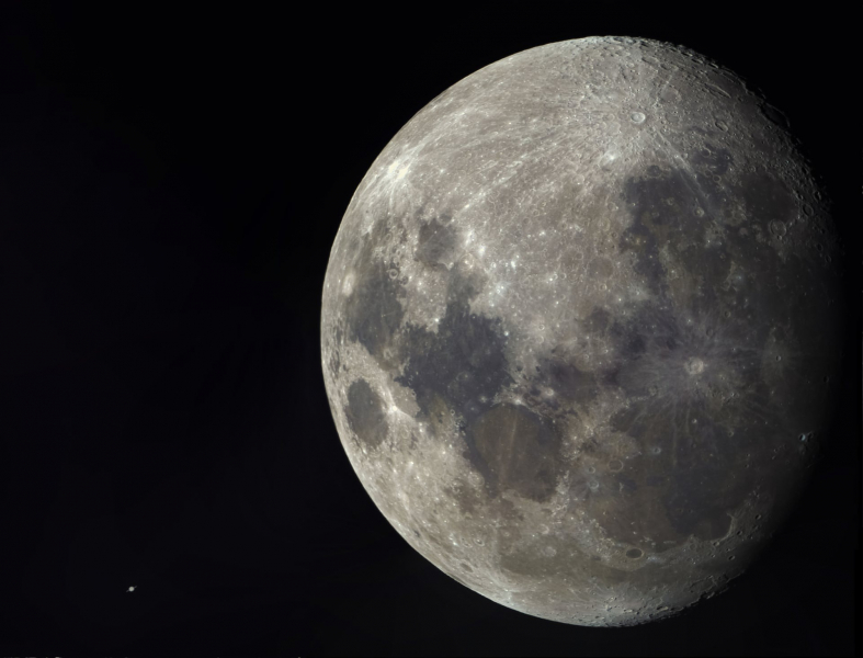 Солнечная бездна и огромная комета: 20 лучших фото с Astronomy Photographer of the Year&nbsp;2025