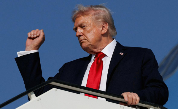 
                    Германия попросила Трампа после его успеха в Газе помочь с Украиной
                