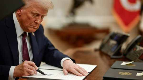Президент Колумбии заявил о связях наркоторговцев с Трампом