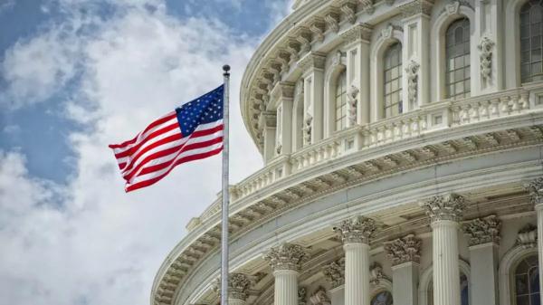 
                    Сенат США принял законопроект об отмене пошлин Трампа против Бразилии                
