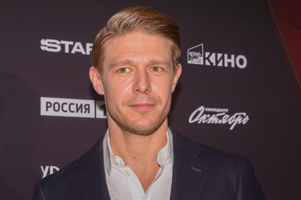 Никита Ефремов рассказал, как встретил отца после колонии &mdash; тяжелый момент