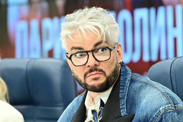 &laquo;Немного заплыл&raquo;: Киркоров получил предложение о новой пластике