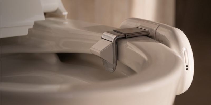 Kohler выпустила камеру, которая устанавливается в унитазе &mdash; и анализирует его содержимое