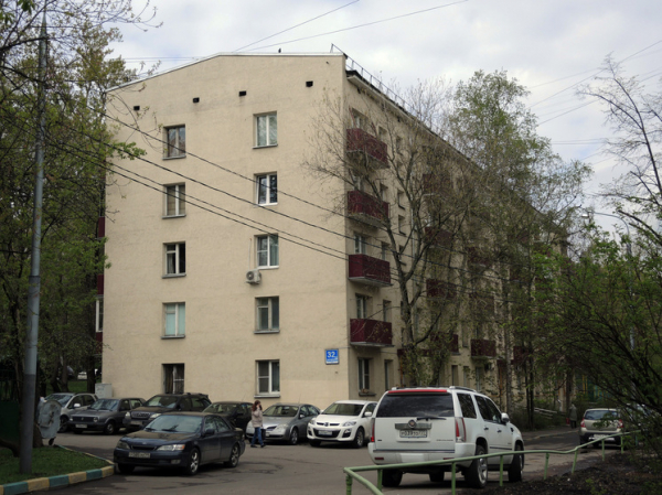 Стало известно, сколько стоит самая дорогая хрущевка в России